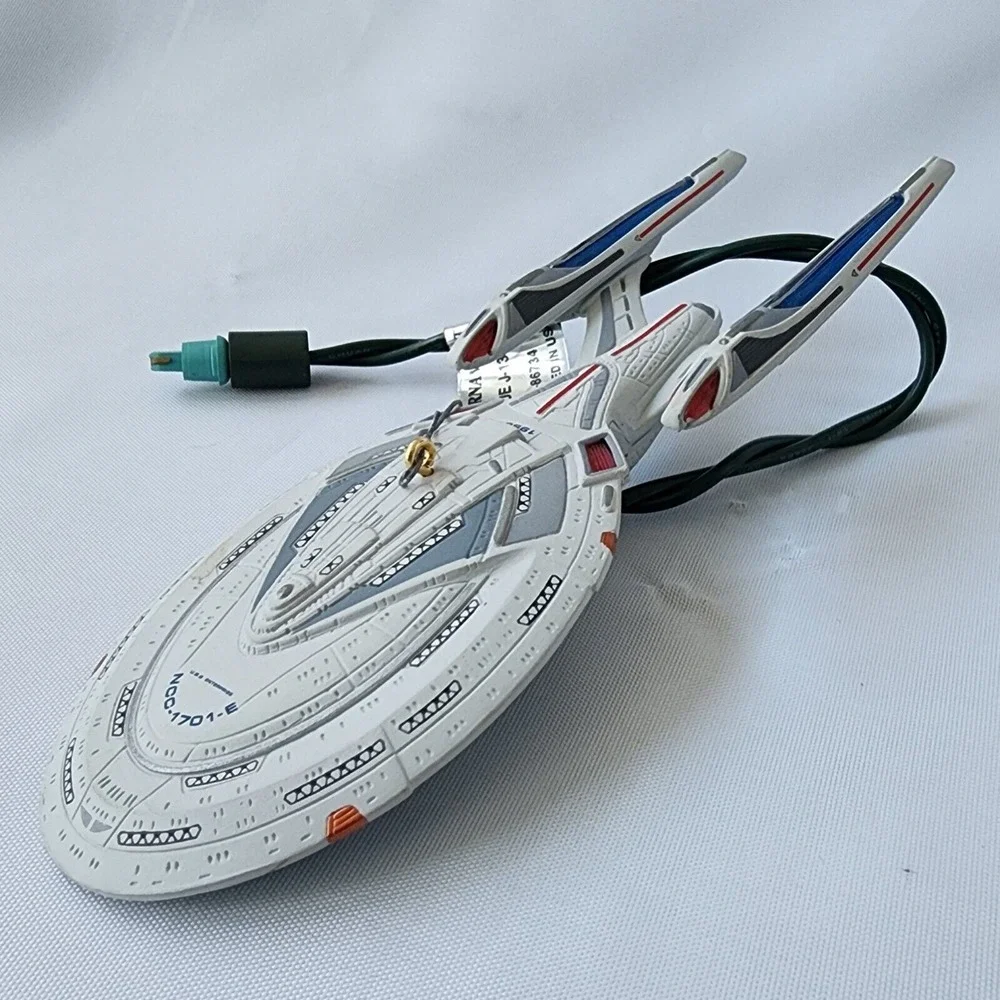 Hallmark Keepsake Star Trek‎ First Contact U.S.S. Enterprise NCC-1701-E Ornament